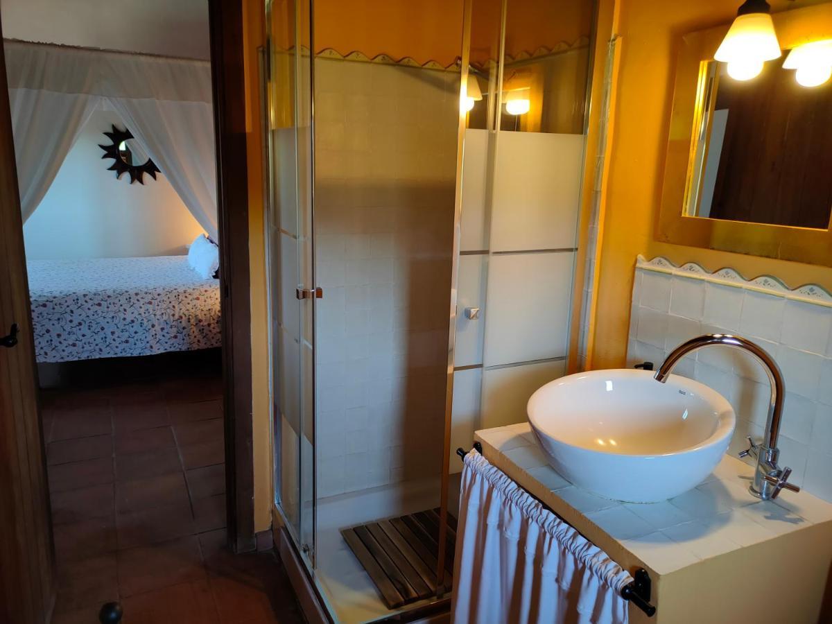 Masia Los Toranes - Destino Starlight Country house Rubielos De Mora